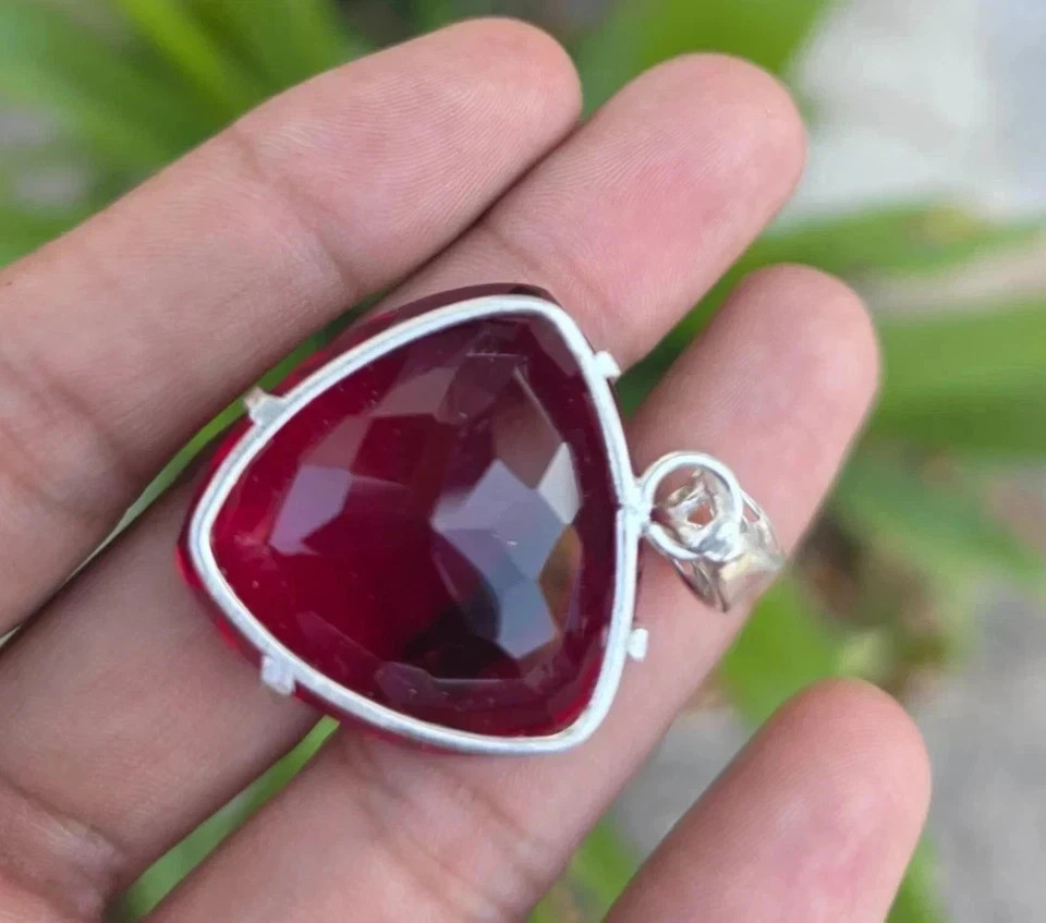 20 Ct Natural Red Ruby Trillion Certified Loose Gemstone 925Solid Silver Pendant