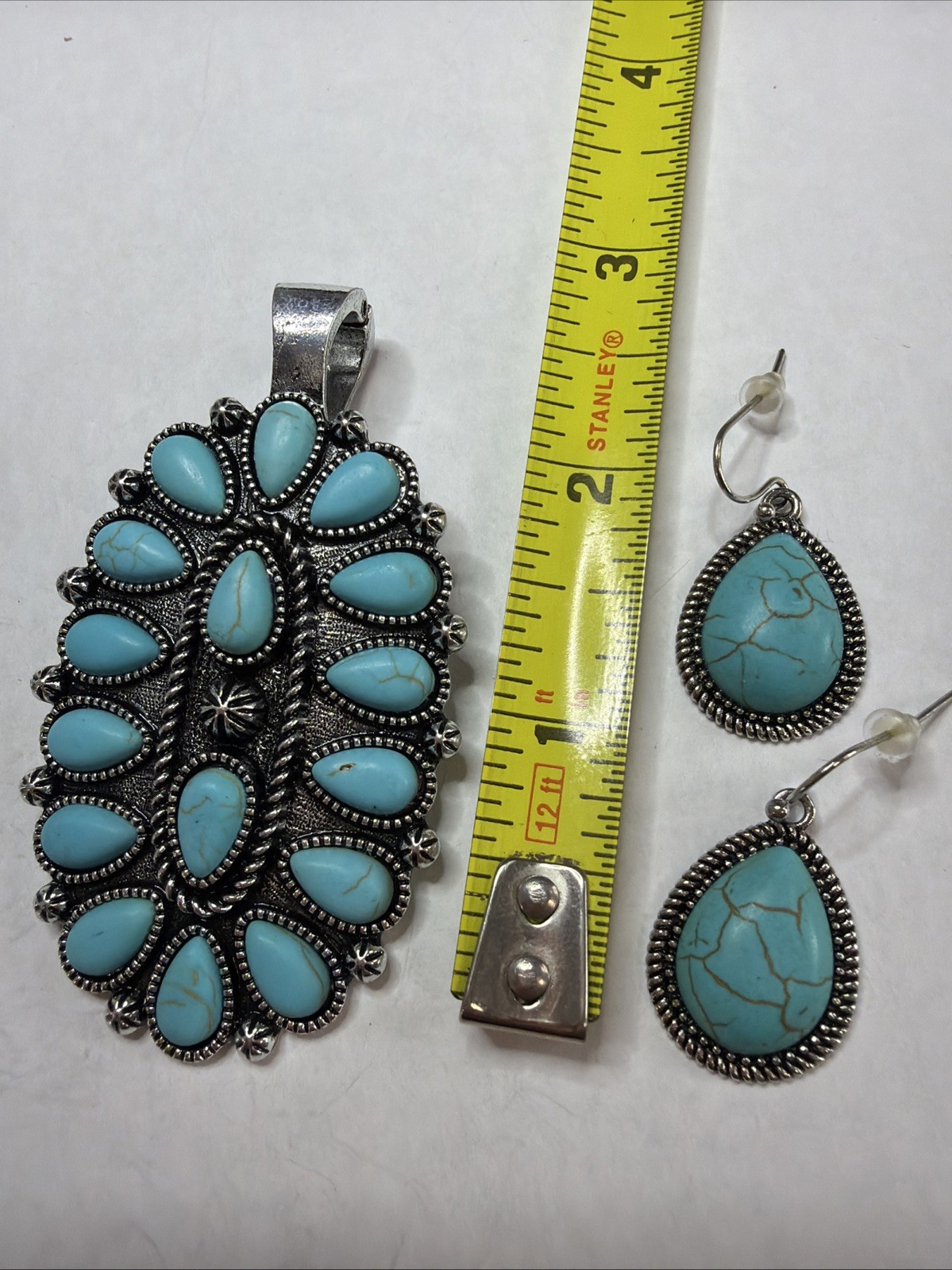 Vintage Southwestern Faux Turquoise Cluster Pendant & Earrings Set $9.99