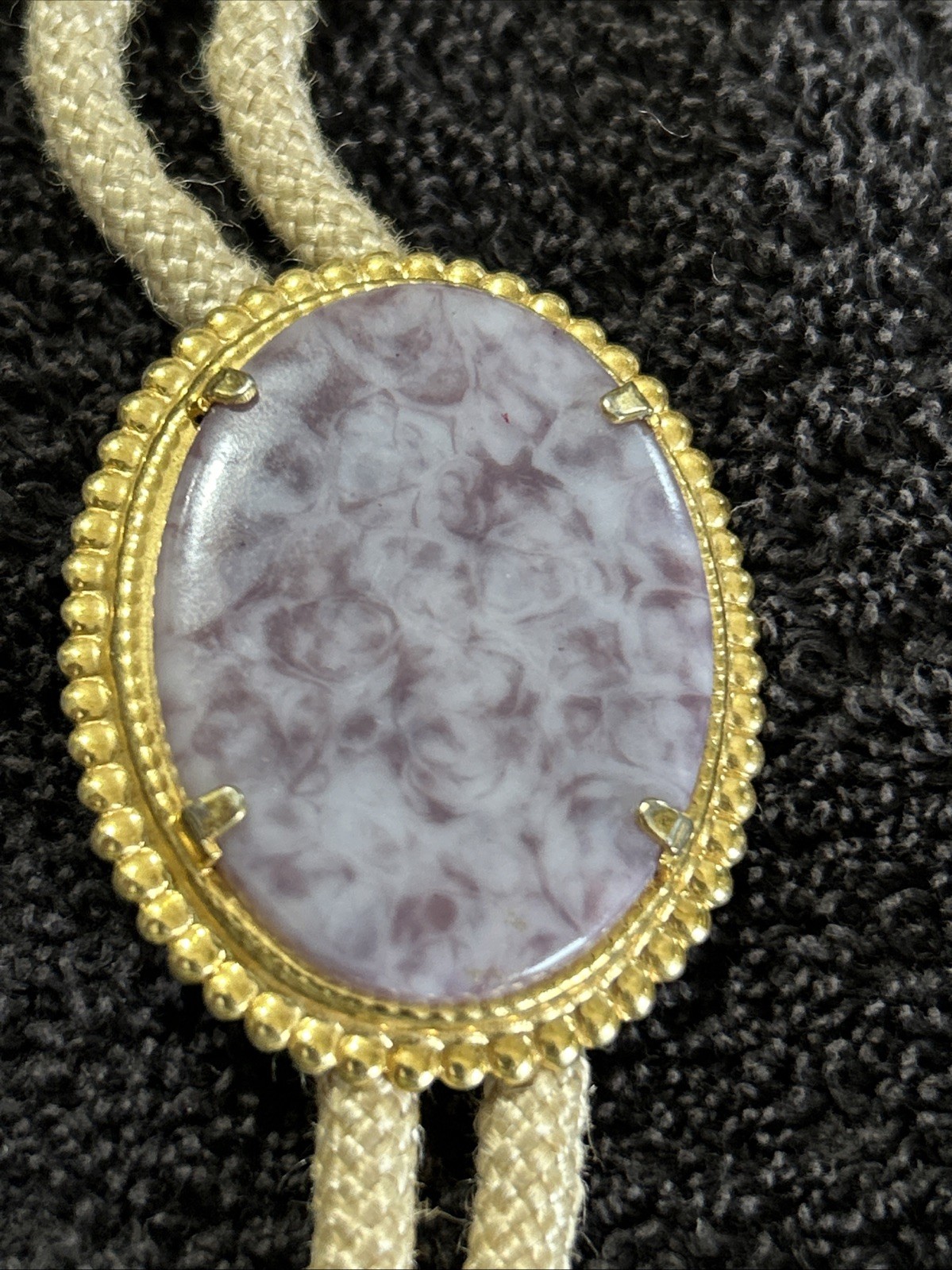 Polished Agate Gemstone Bolo Tie 18″ Woven Nylon Gold Tone Tips