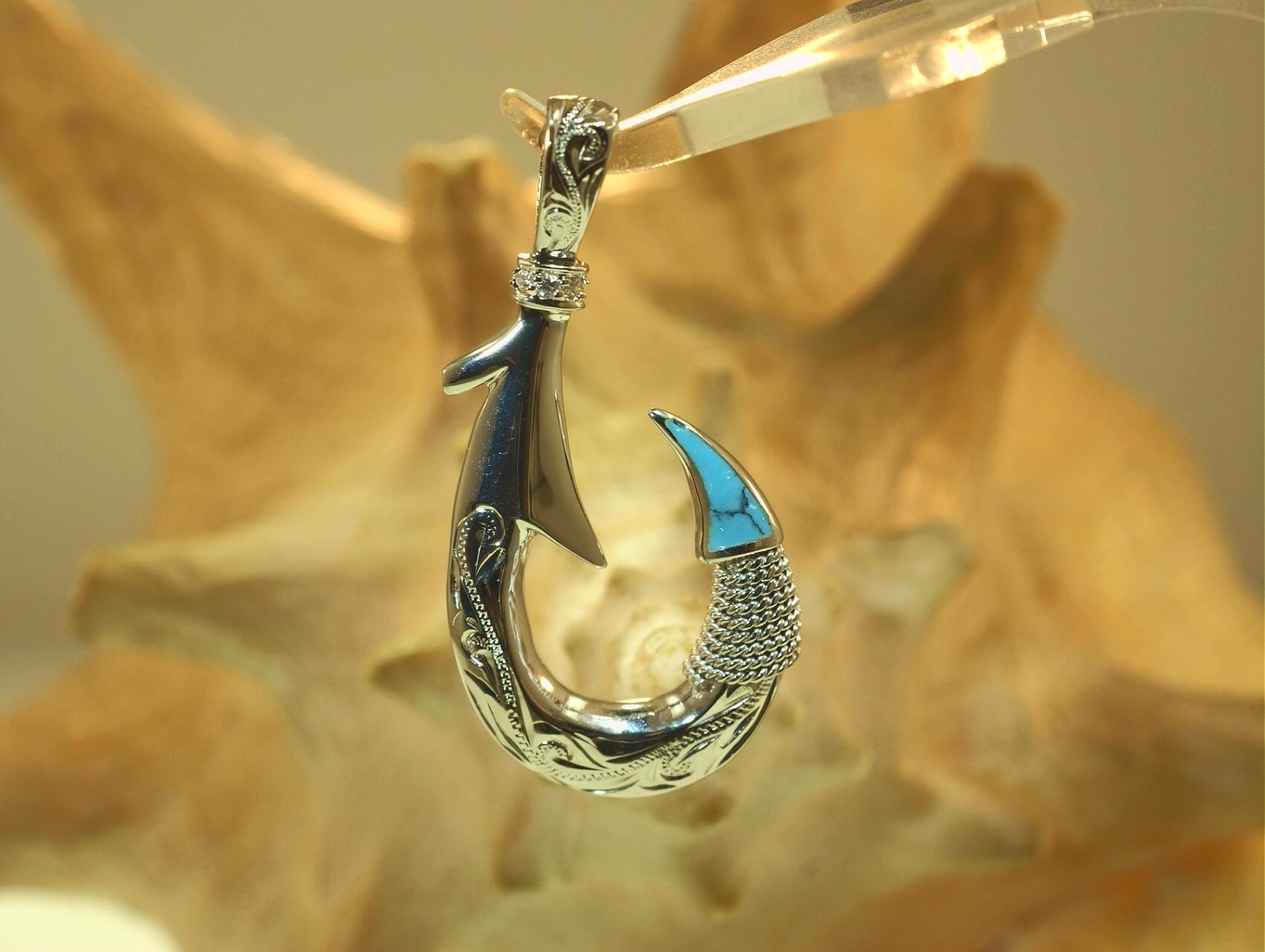 28MM HAWAIIAN 925 SILVER HEAVY DUAL SCROLLS FISH HOOK INLAY TURQUOISE CZ PENDANT
