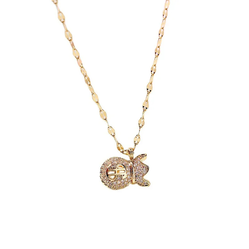 Elegant Shell Elk Necklace 18K Gold Plated Stainless Steel