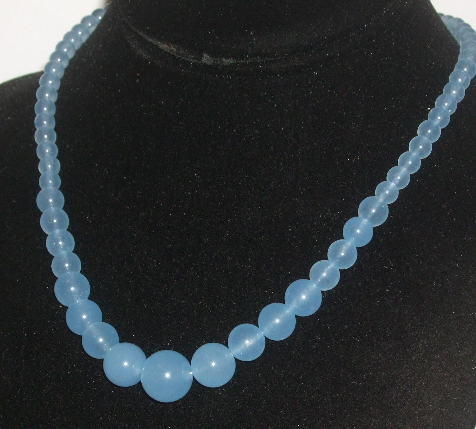 6-14MM AAA Beautiful Blue Aquamarine Neclkace NEW (in a gift bag)