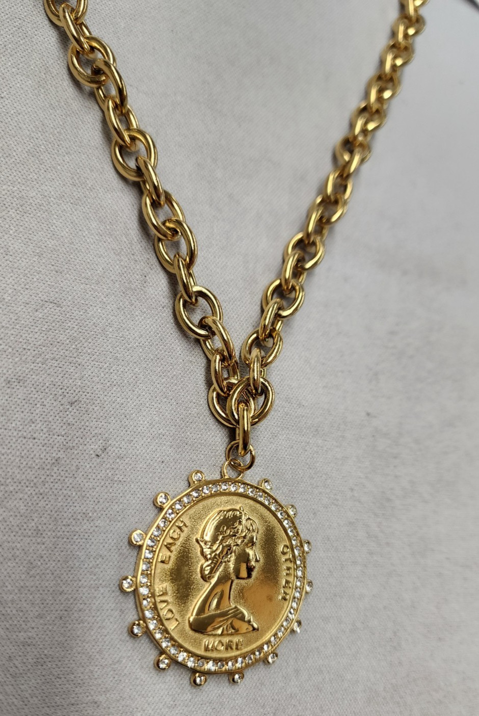 Chansuttpearls 18K Gold Plated Small Coin Necklace 16″+2″