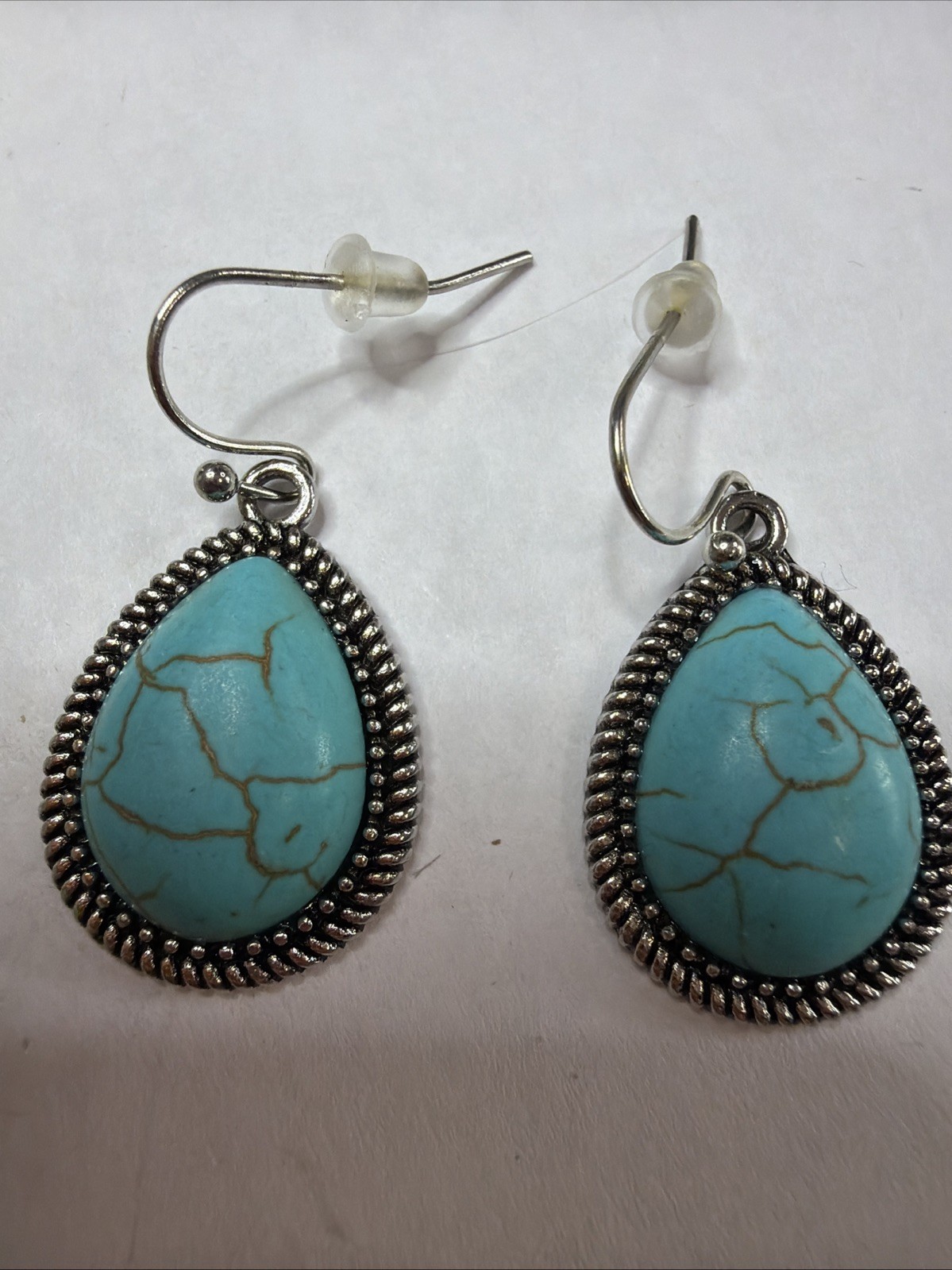 Vintage Southwestern Faux Turquoise Cluster Pendant & Earrings Set $9.99