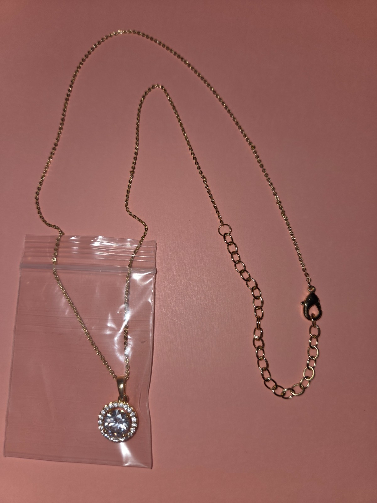 Rocksbox Kate Necklace – Cubic Zirconia – 16″ Round Gold & Clear
