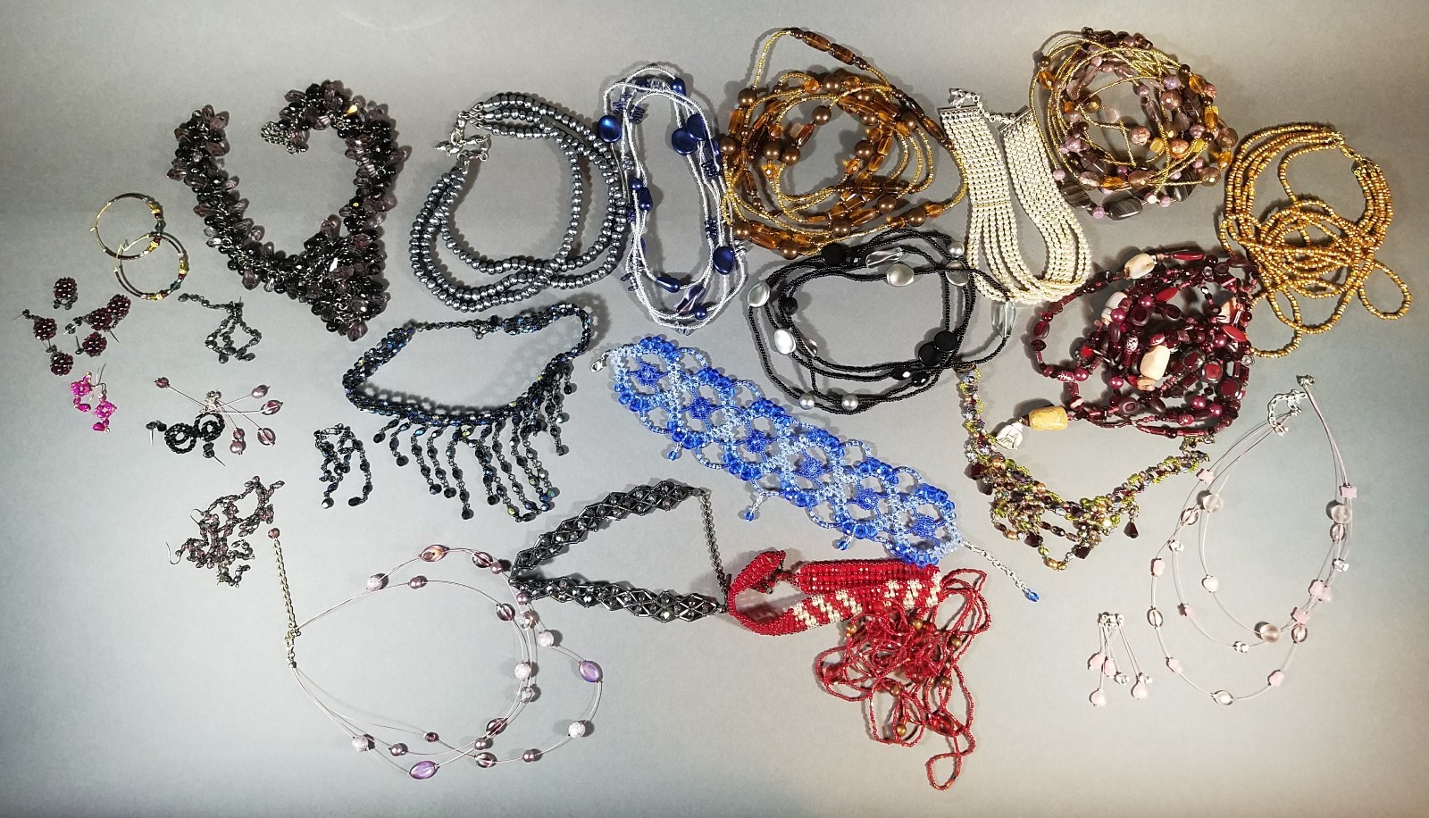 Lot of Mix Fashion Jewelry Necklaces Earrings Belt, wearable, Czech glass beads