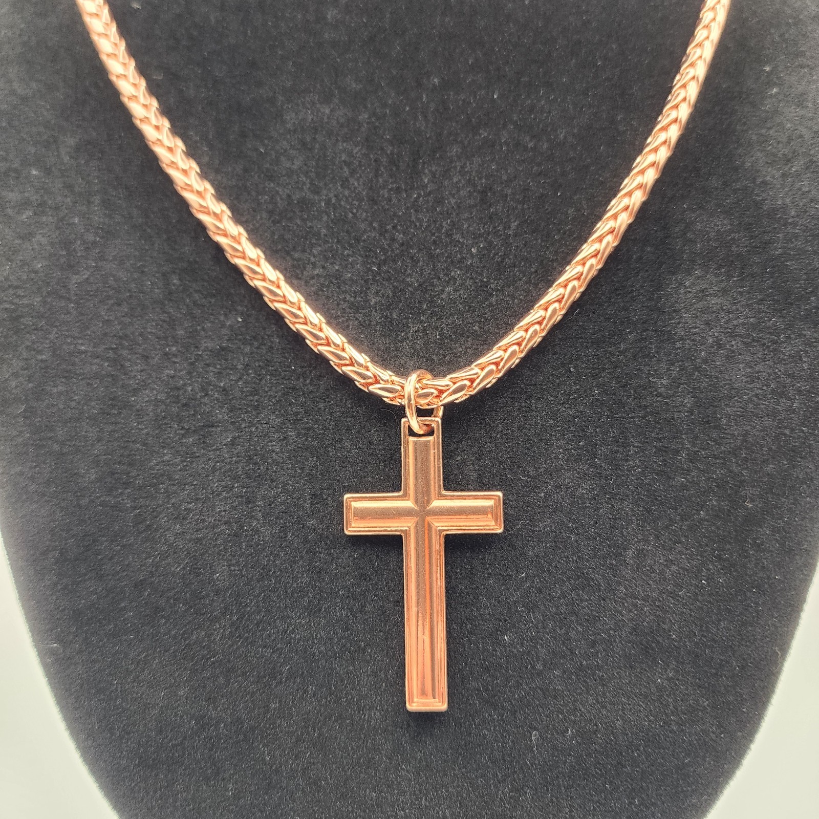 Pure Copper Cross Necklace with Dragon Bone ChainA timeless symbol of faith…