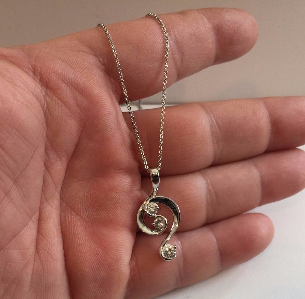 925 STERLING SILVER WAVE SHAPE 3 STONE PENDANT NECKLACE1 CT LAB CREATED DIAMOND