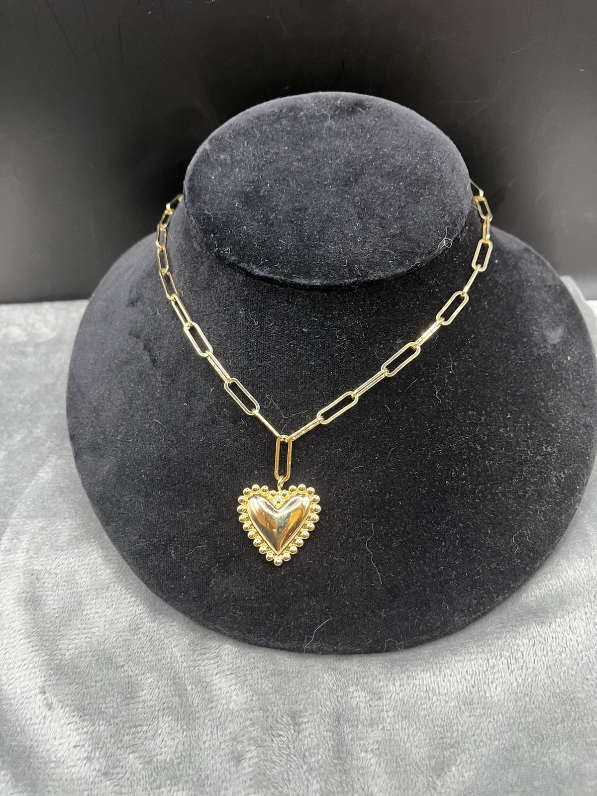 Modern stackable Michelle McDowell 18k Gold Plated Heart necklace 19” NWOT