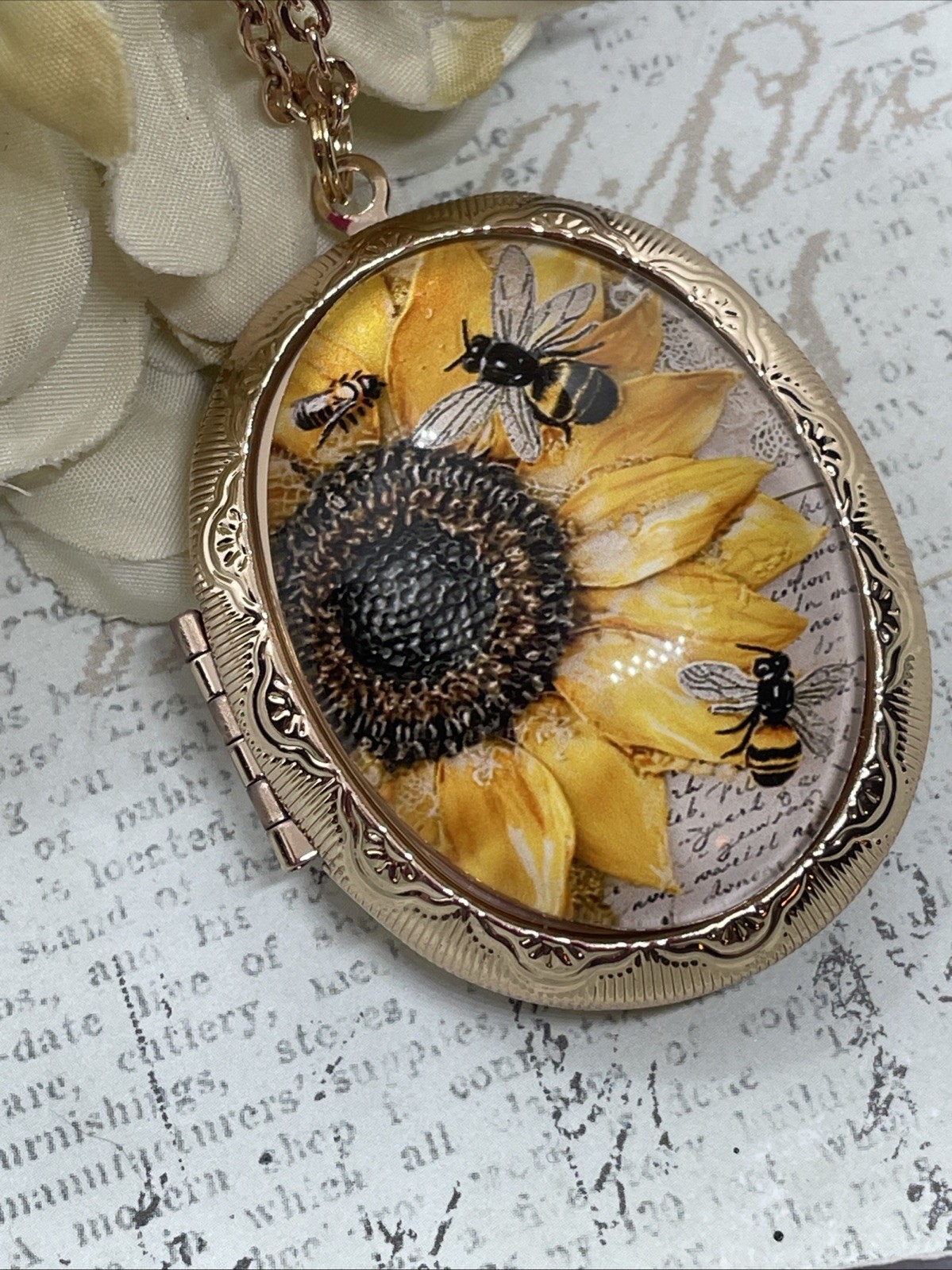 Rose Gold Large Bee Garden Sunflower Wife Locket Necklace Birthday Anniversary