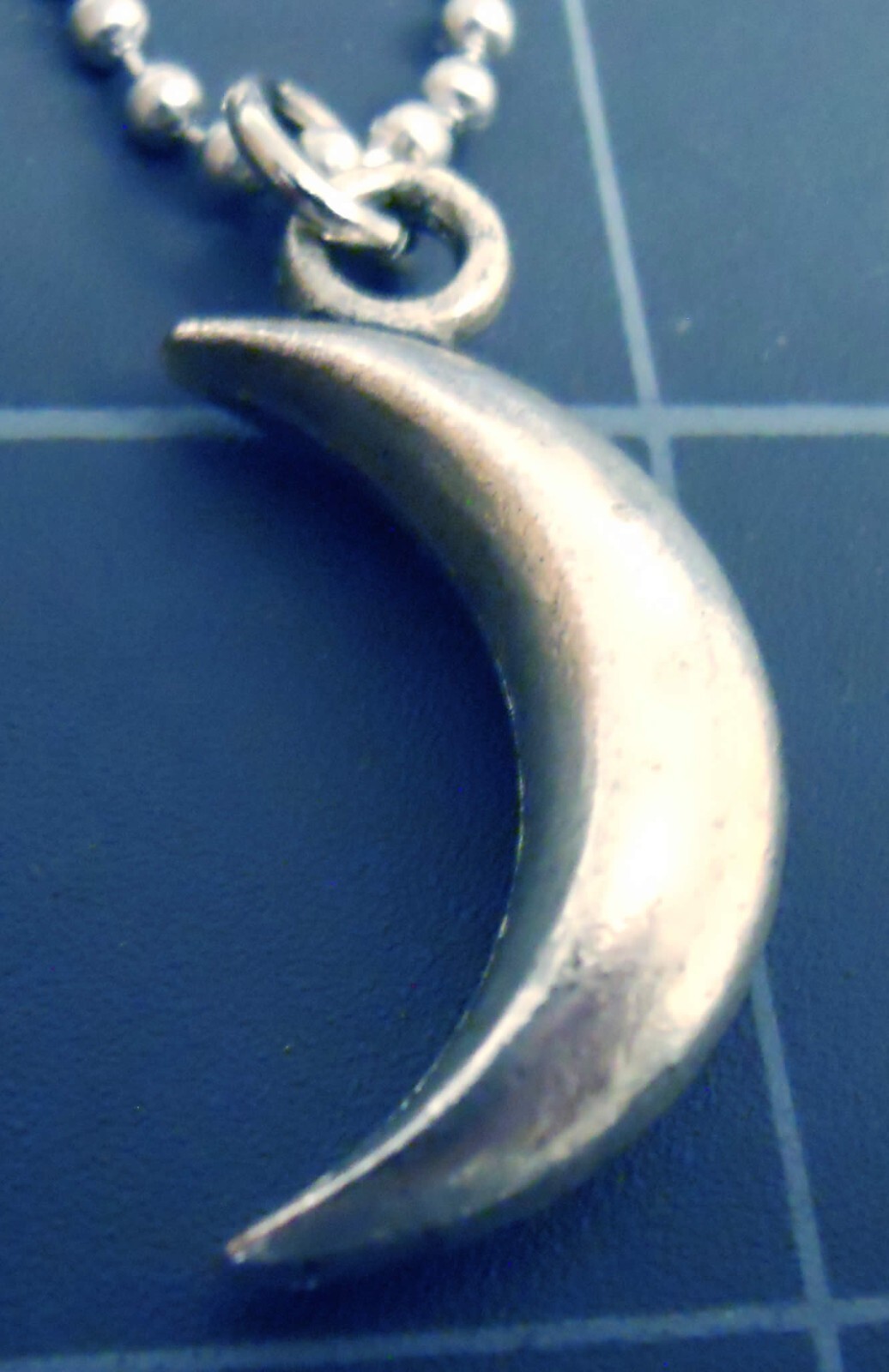 Necklace 3d Quarter Moon Pendant New Waxing Crescent Lunar Goddess Ball Chain