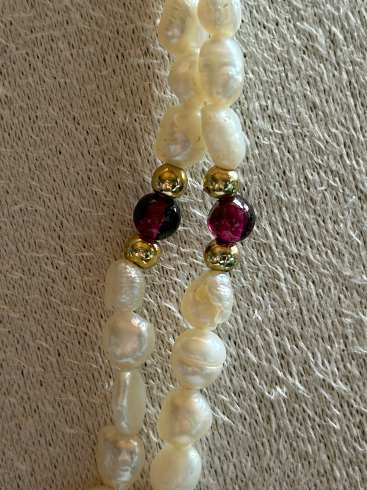 DOUBLE STRAND FRESHWATER PEARL (FAUX) VINTAGE NECKLACE SIGNS OF WEAR