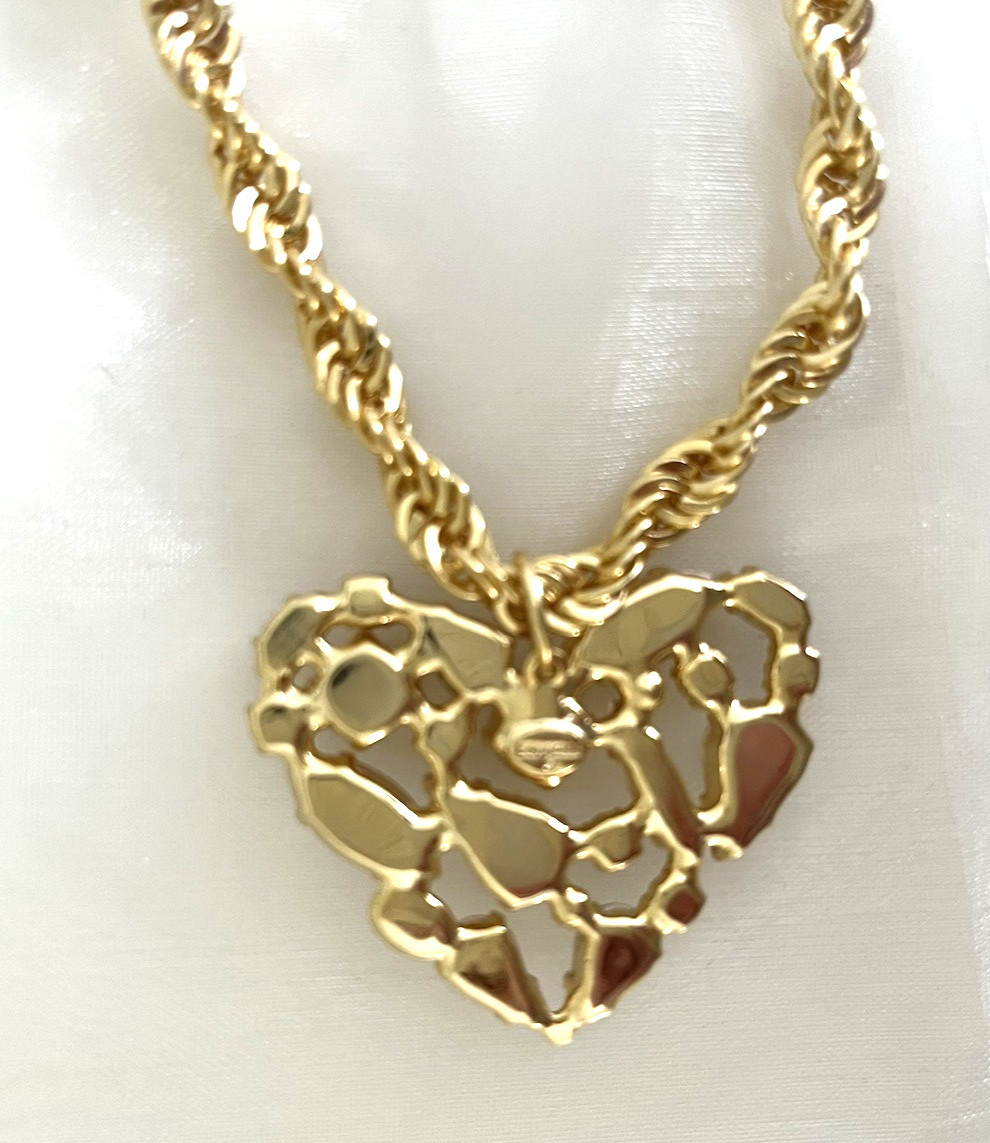 Sorrelli Chunky Crystal Heart Pendant Necklace in Modern Pearl NWT $150.00