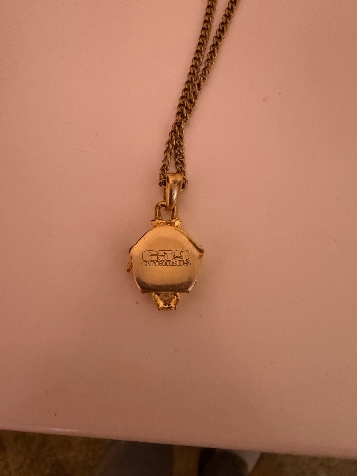 G-59 Records Gold skull Pendant Necklace new excellent condition