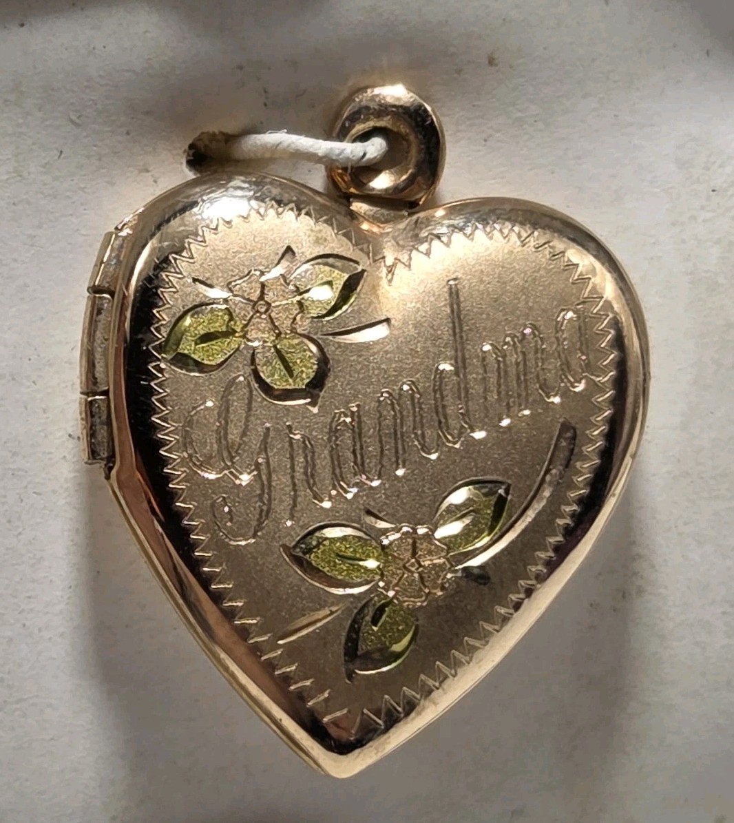 Vintage 14K GF Gold Filled Heart Locket Pendant “Grandma” Floral Engraved W/Box