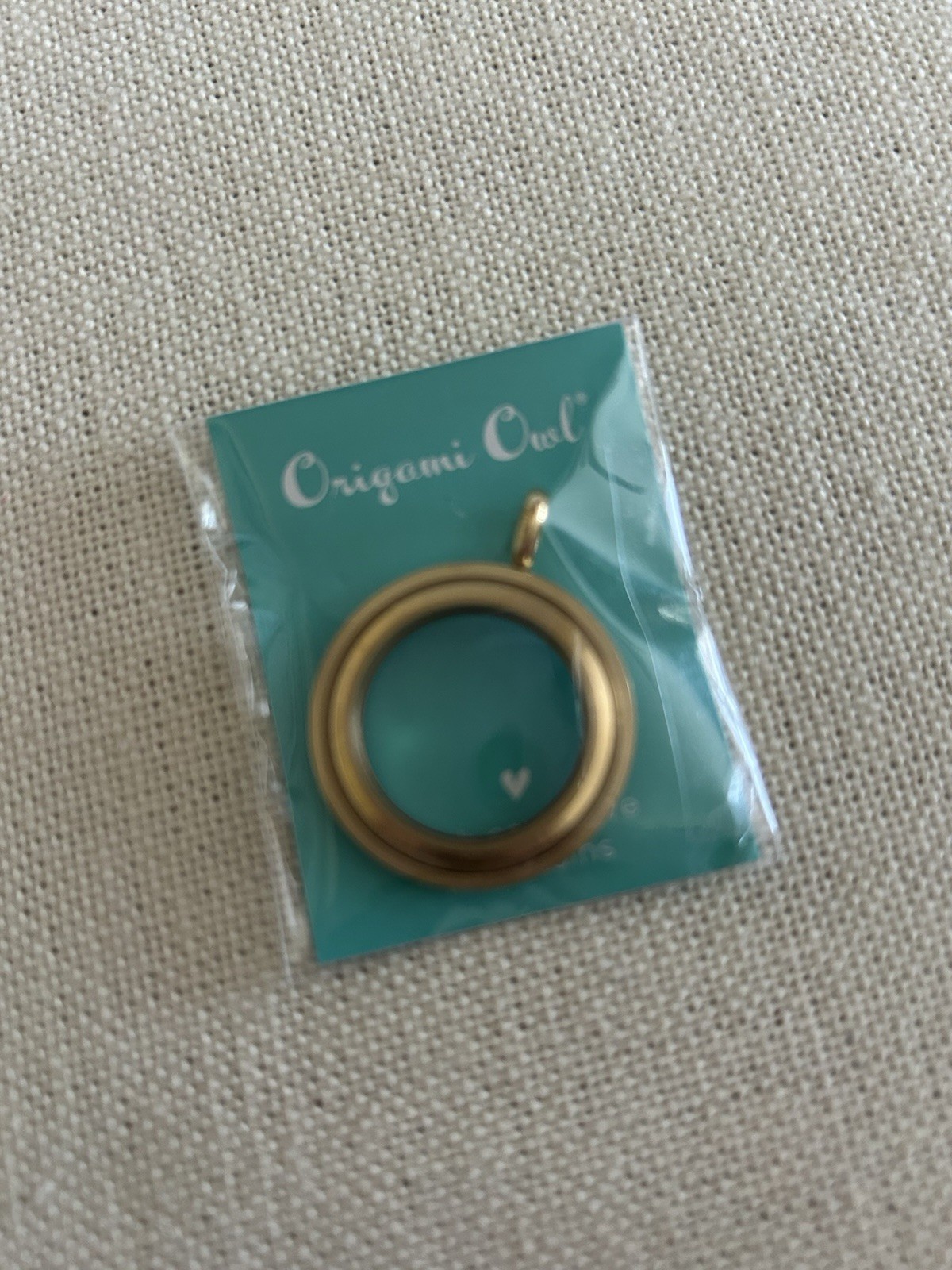 Origami Owl LK4007 Medium Gold Twist “BASE ONLY” for Locket “NIP”