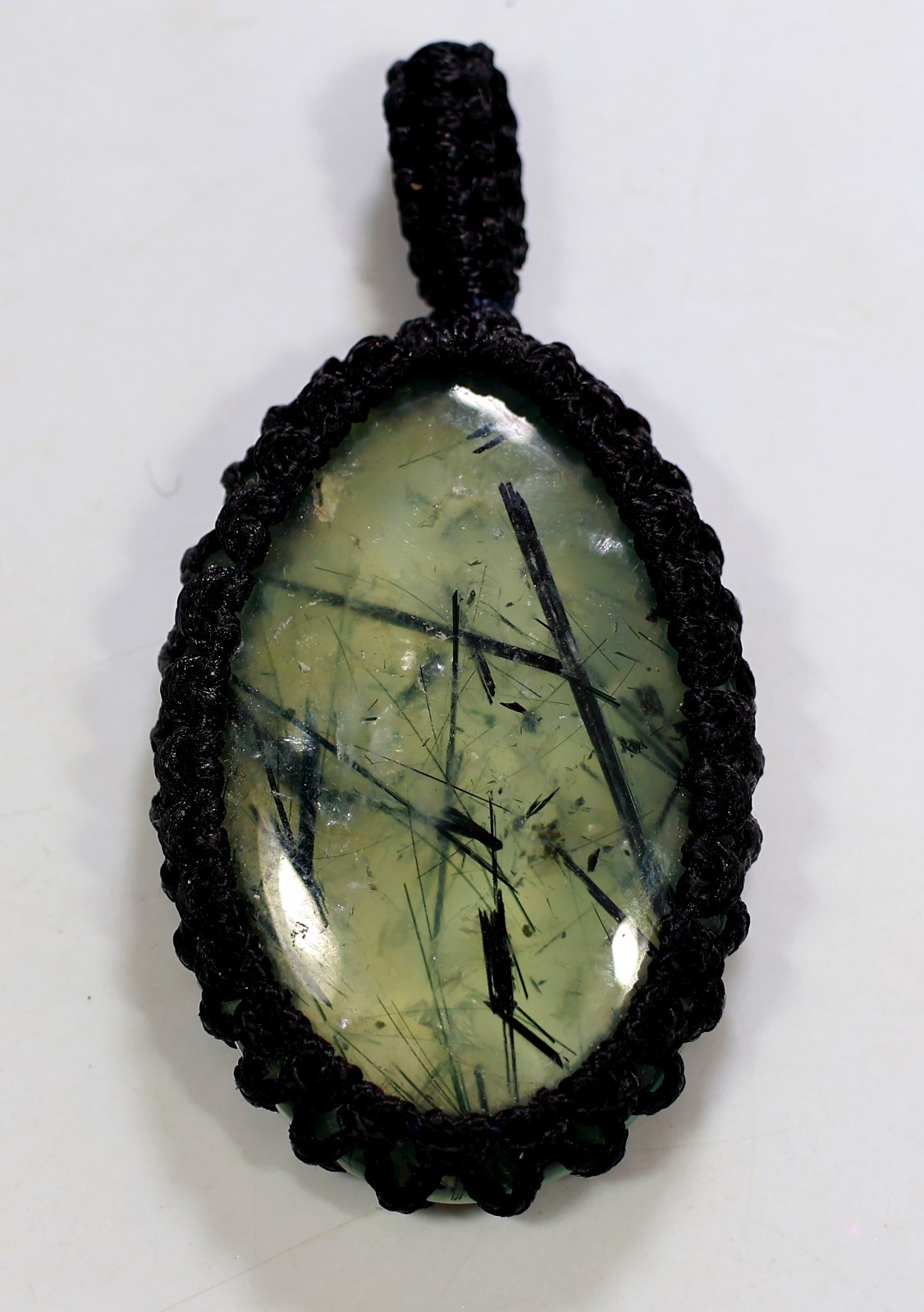 81 Ct 7X30X43 mm Natural Green Prehnite Oval Macrame Pendant 2.30″ KF-626