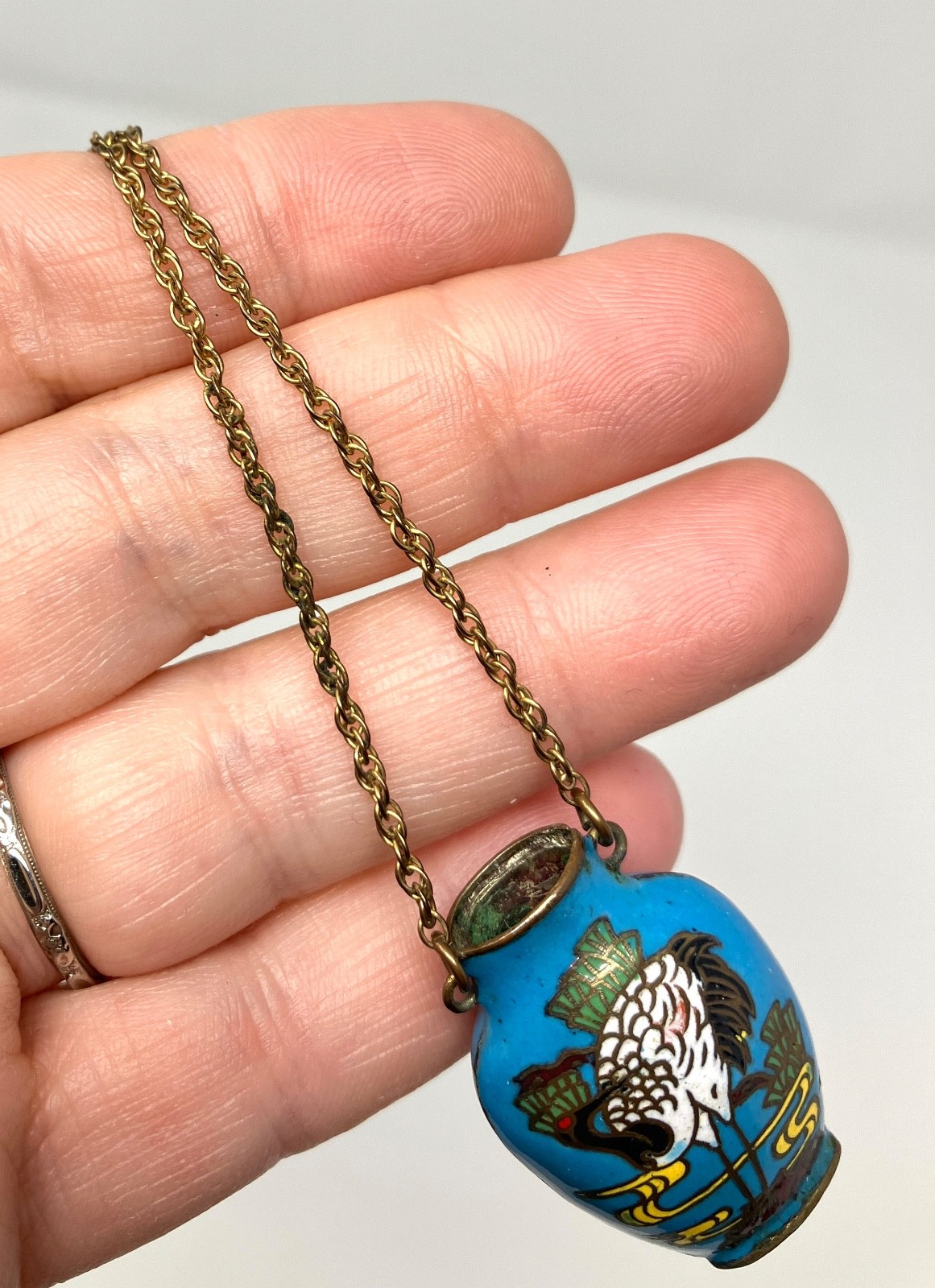 Vintage Cloisonne Blue Vase Crane Bird 1/20 12KT gold filled Chain 24″ Necklace