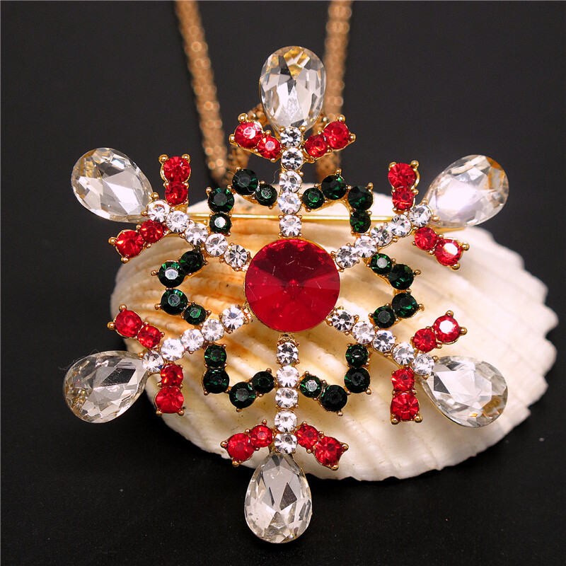 New Rhinestone Christmas Snowflakes Crystal Pendant Fashion Women Necklace