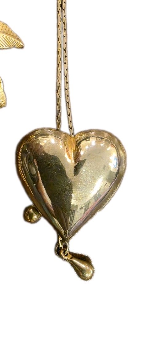 lot of gold tone anklet and 2 vintage Bolo ties, one flower and one heart