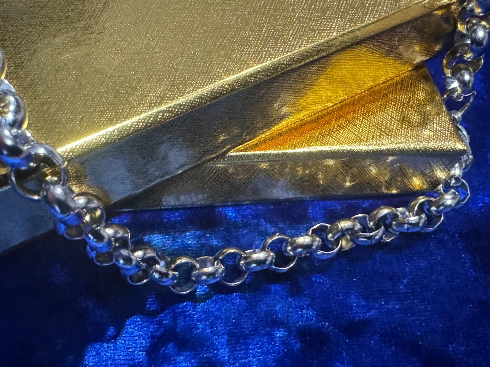 Rollo Chain Necklace 8 Mm Golden Plated or Steel Silvery Grey 24″ Real Nice