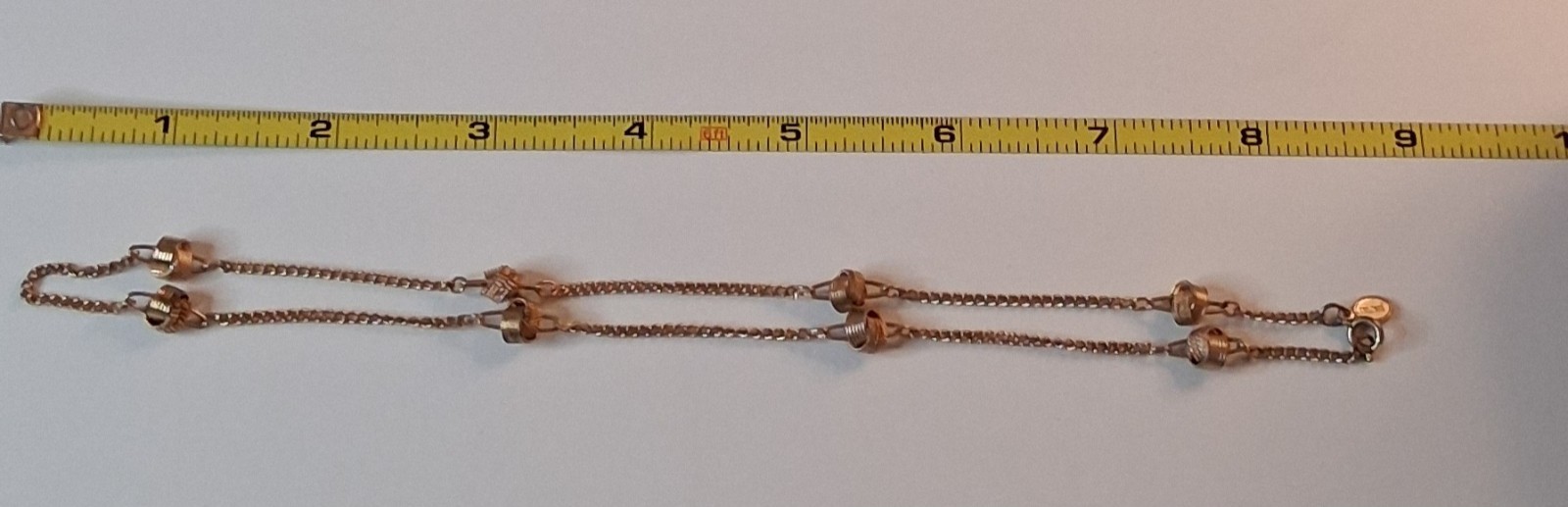 Avon Gold Tone Station Cable Chain Necklace Spring Ring Signed 18in