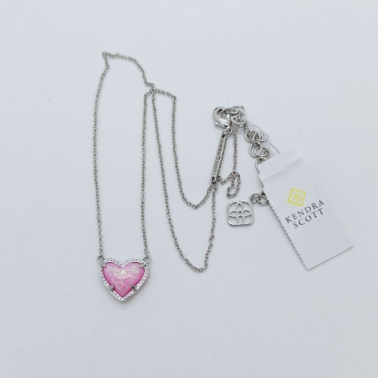 New Kendra Scott Ari Heart Silver Necklace in Pink Opal