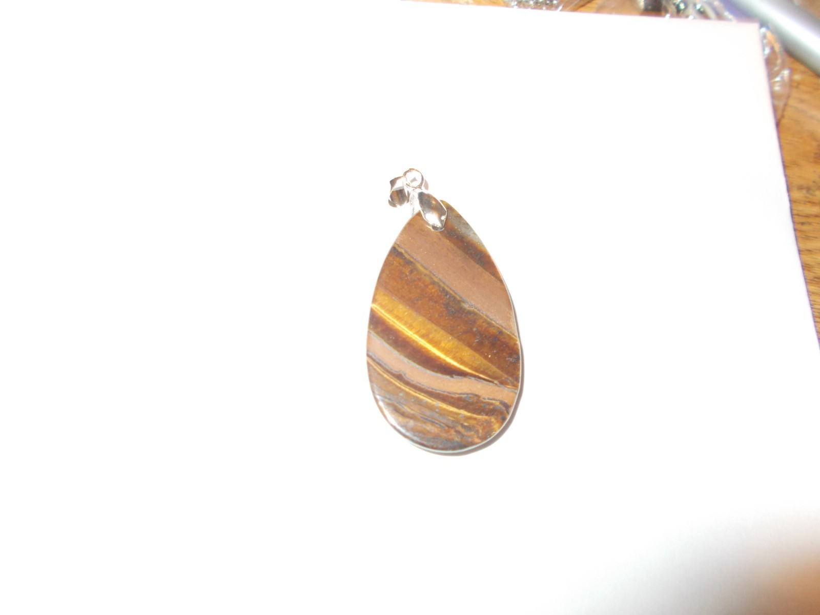 Beautiful Tiger Eye Gem Pendant! 1 3/4″ X 1″ FREE SHIPPING IN THE USA!