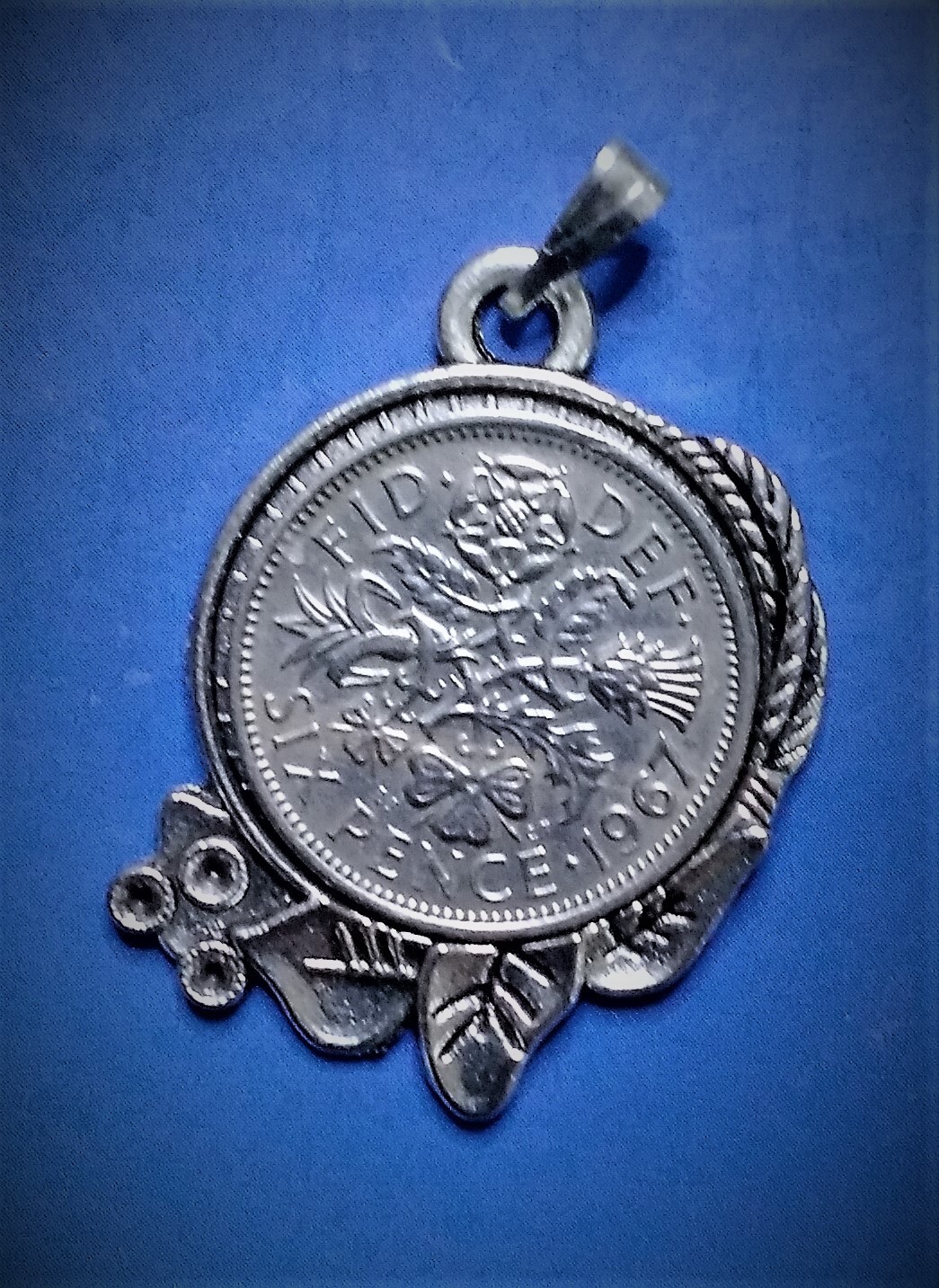 Coin based Pendant-United Kingdom -GB -Various coins & base styles -Your choice