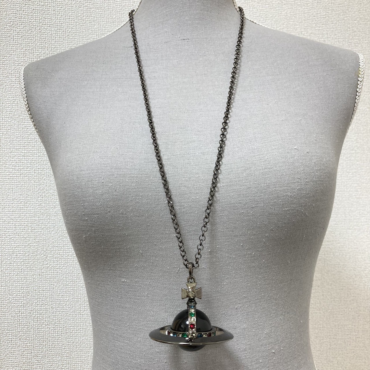 Vivienne Westwood Necklace Medium Orb Gunmetal x Black Top 6.5cm C:80cm w/drawst