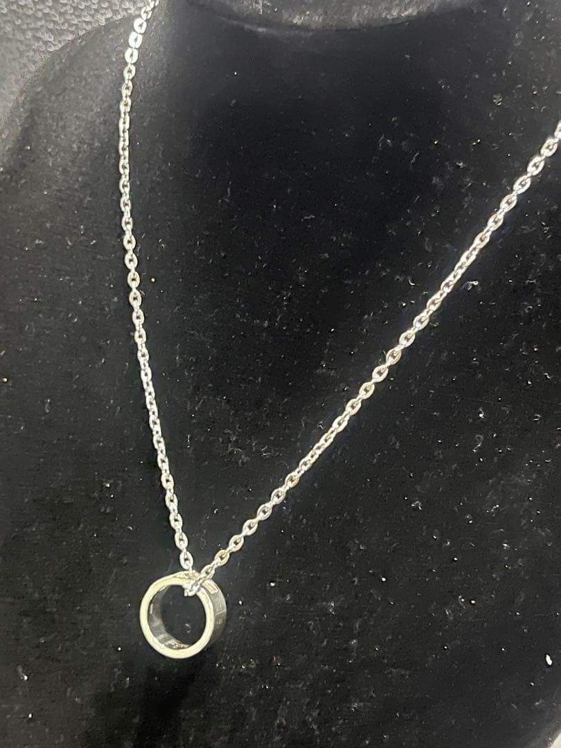 Shining Beauty! GUCCI G Logo Ring, Size 8, Ring & Necklace Set.