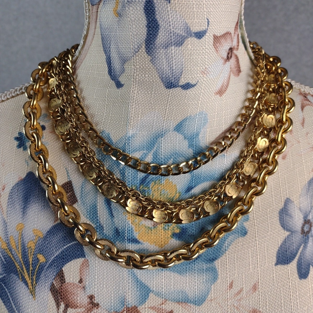 Gold Tone Hoop Closure Four Layer Chain Necklace Various Ornate Chain Styles