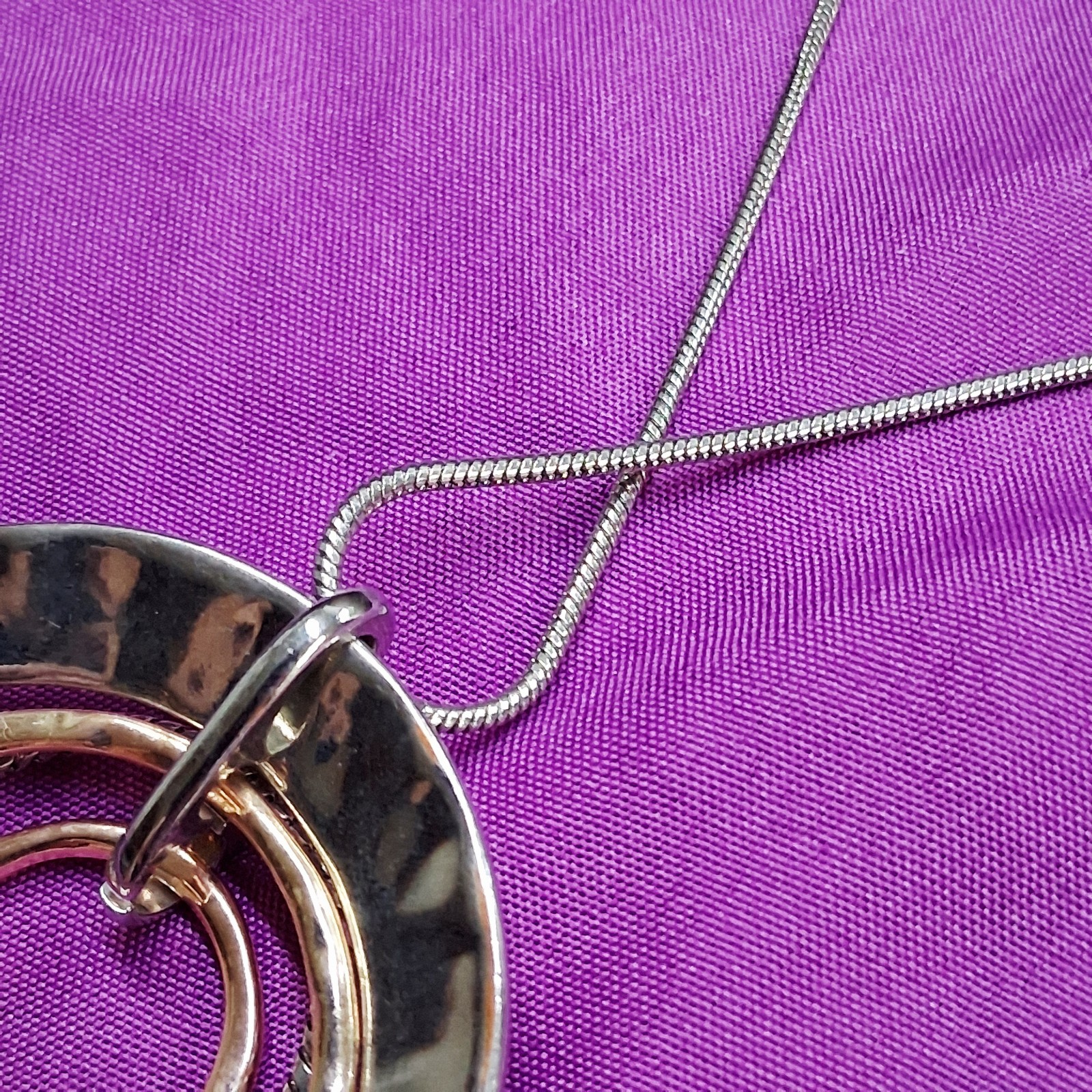 Polished Stainless Steel Textured Ring Hoop Pendant Snake Chain Necklace