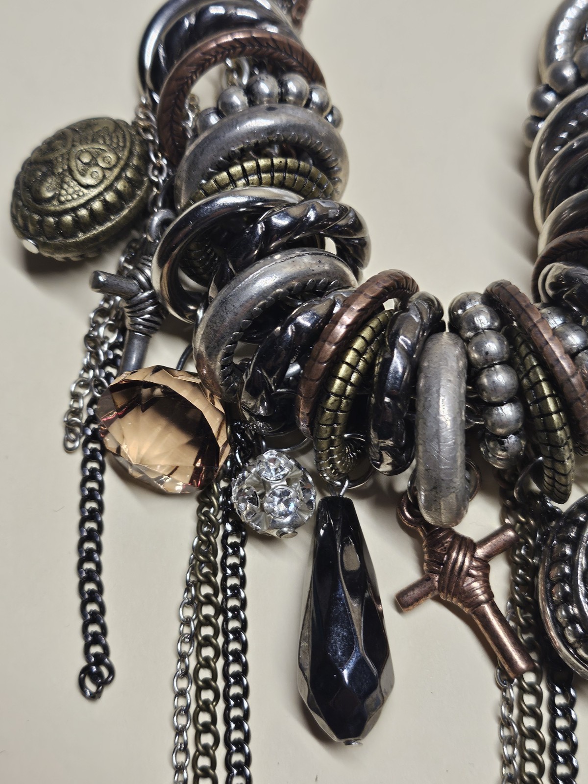 Vntg charm necklace beaded rings various Design Elements silver tone black boho