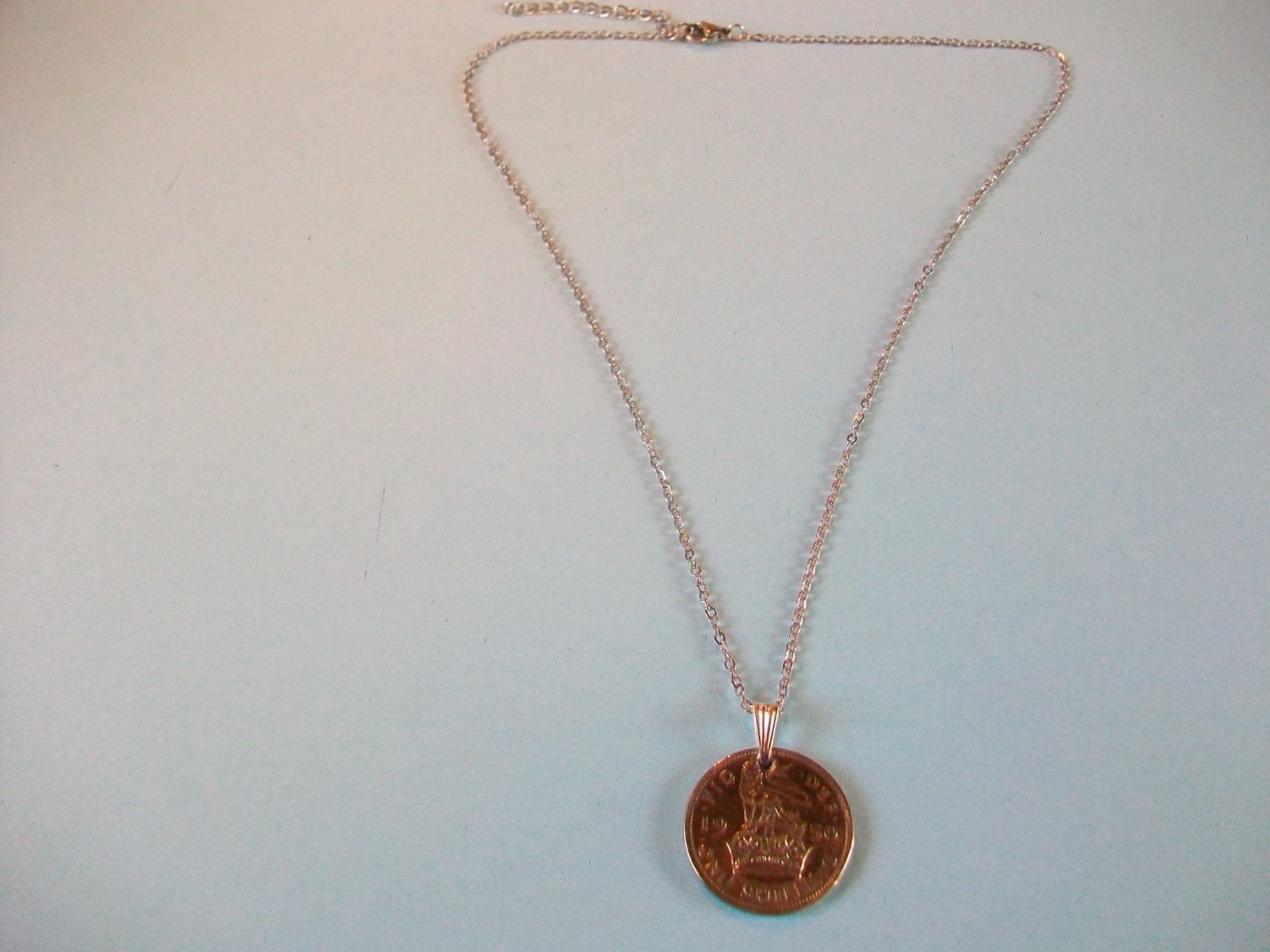 SHILLING COIN – ENGLISH – SILVER FINE LINK CHAIN PENDANT NECKLACE – 1948 to 1951
