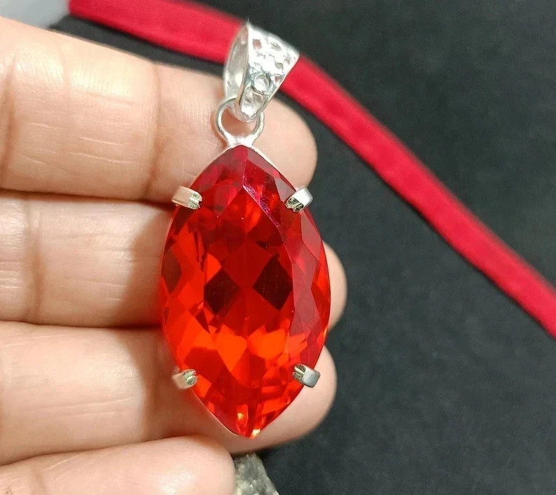 45 CT+ Flawless Blood Red Topaz Pendant Solid 925 Sterling Silver Plated Jewelry