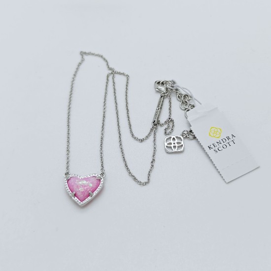 New Kendra Scott Ari Heart Silver Necklace in Pink Opal