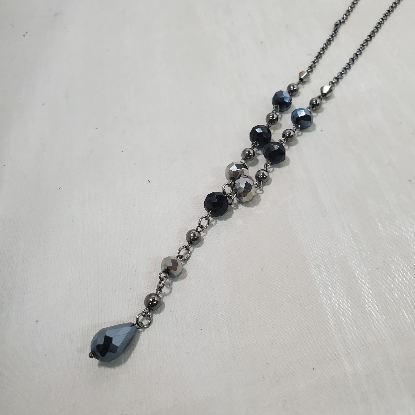 Inter American Faceted black and smoky grey crystal Stone lariat Necklace NWT