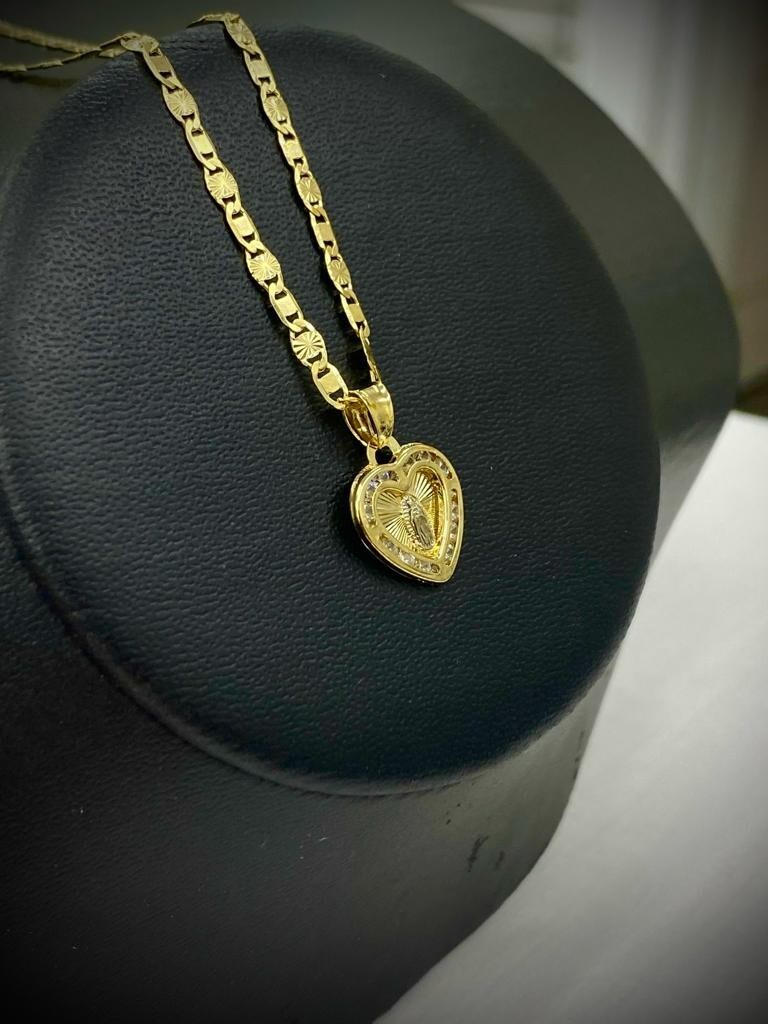 Heart CZ Virgen de Guadalupe Necklace Valentino Chain for Womens Gold F 15x13mm