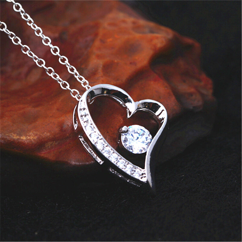 To My Soulmate/Wife Necklace Gift for Valentine Fiancée/Girlfriend Gifts for Her