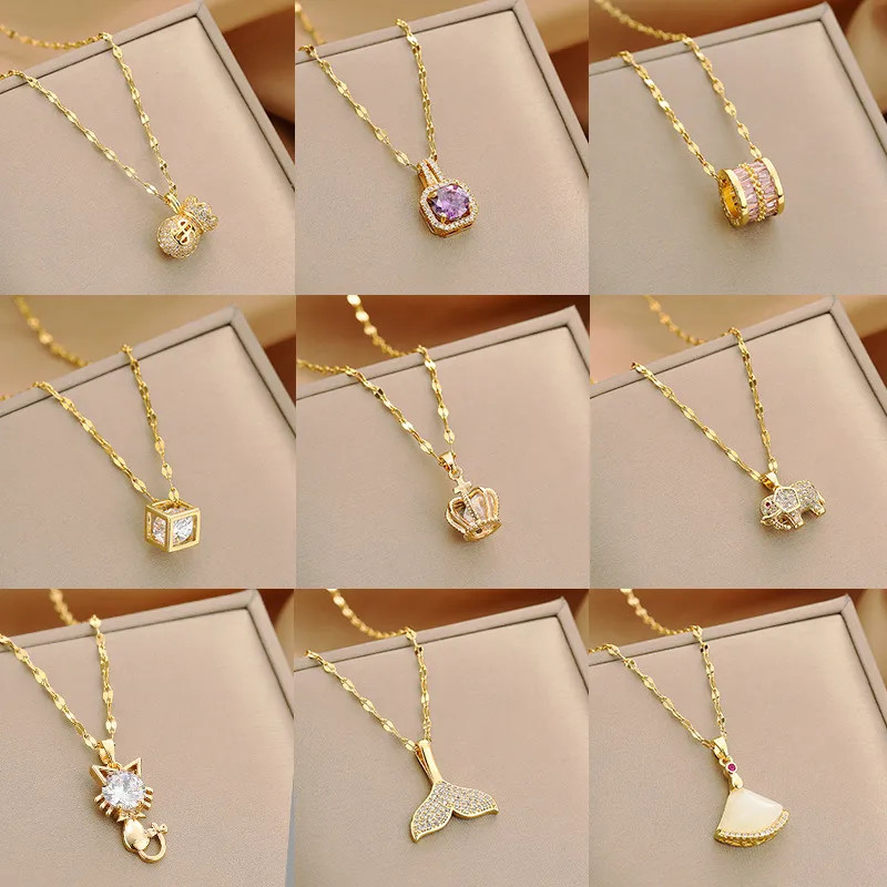 Elegant Shell Elk Necklace 18K Gold Plated Stainless Steel
