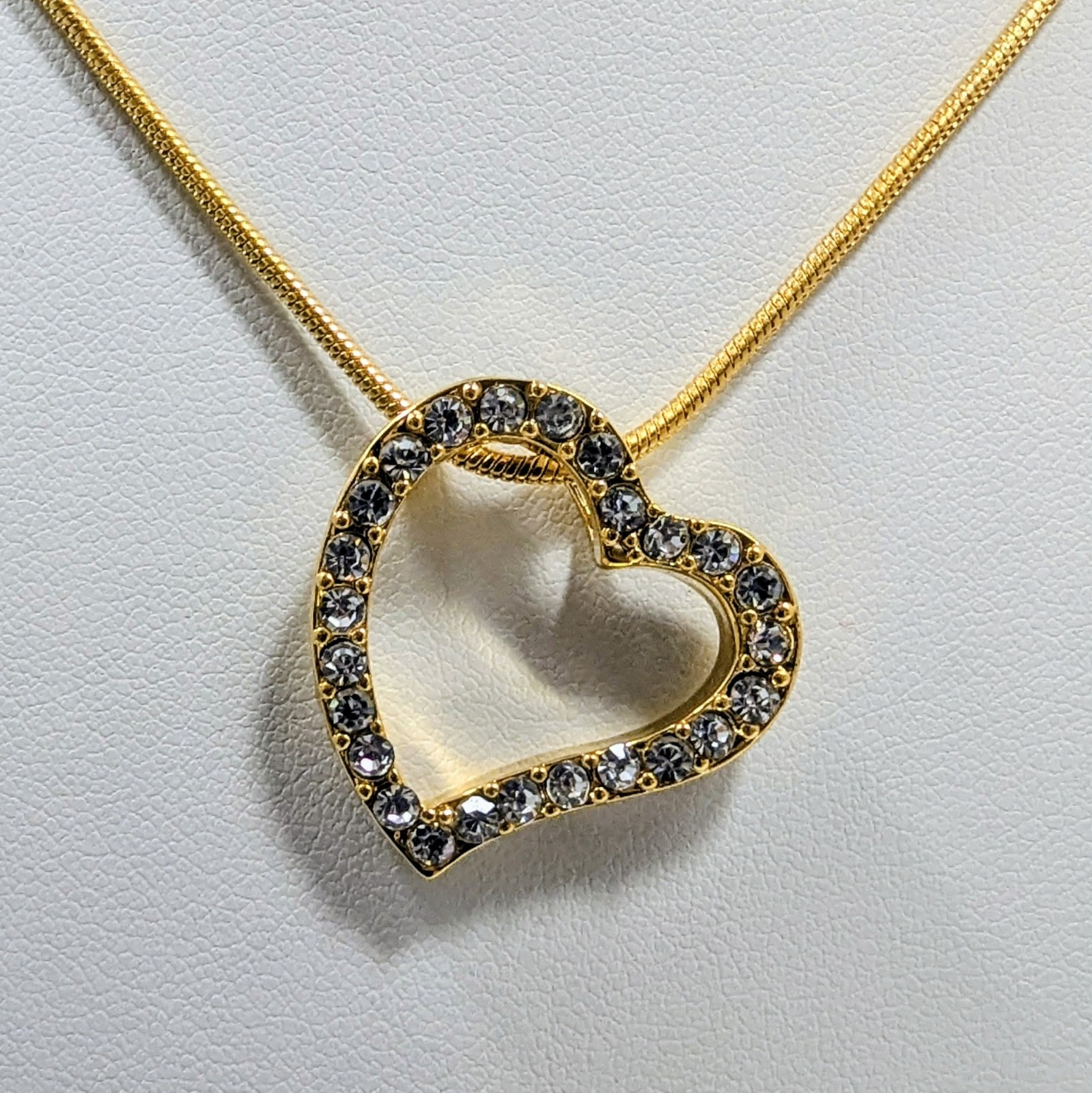 Crystal Gold Tone Heart Pendant Necklace 18-20″