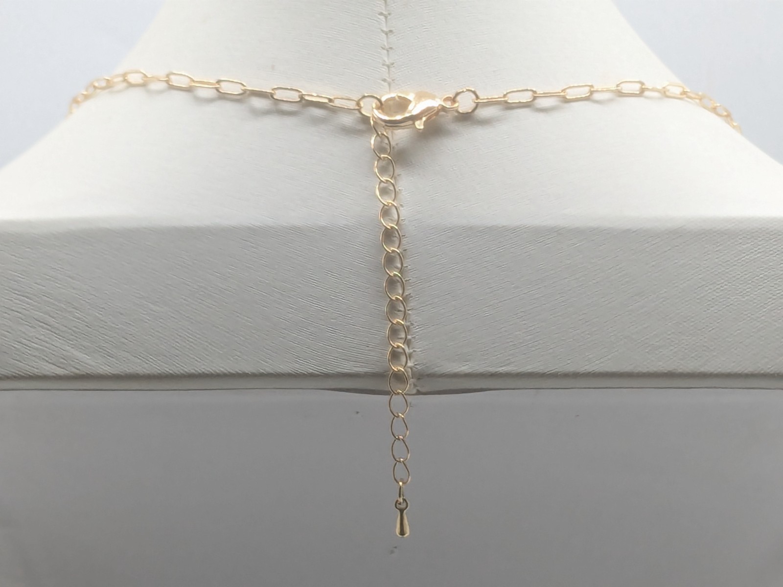 And Lovely Gold Tone Chain with Rose Quartz Pendant Necklace NWT