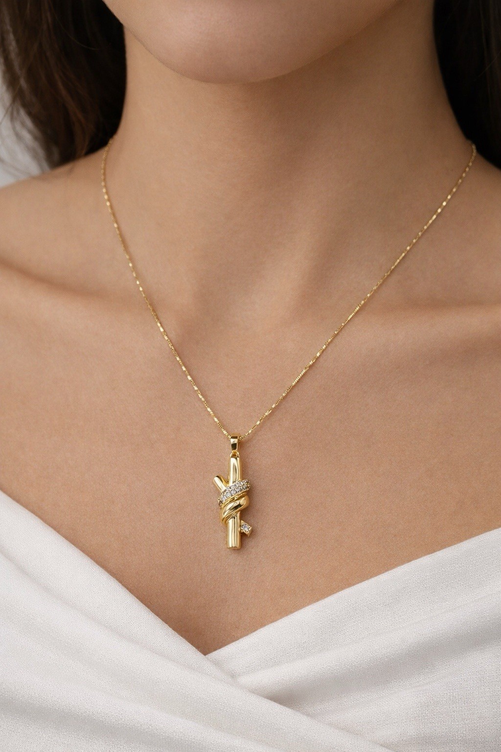 14K Gold Plated Knot Necklace with CZ Detail | Elegant Minimalist Jewelry