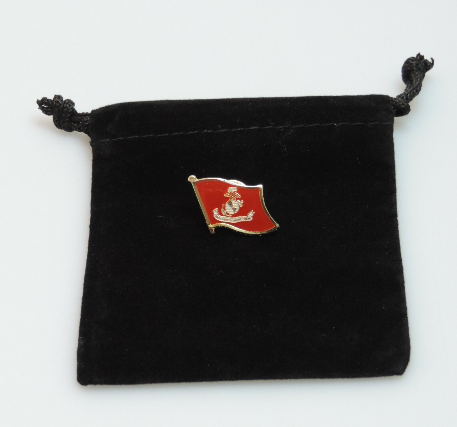 UNITED STATES MARINE CORPS- MARINE CORPS FLAG LAPEL PIN