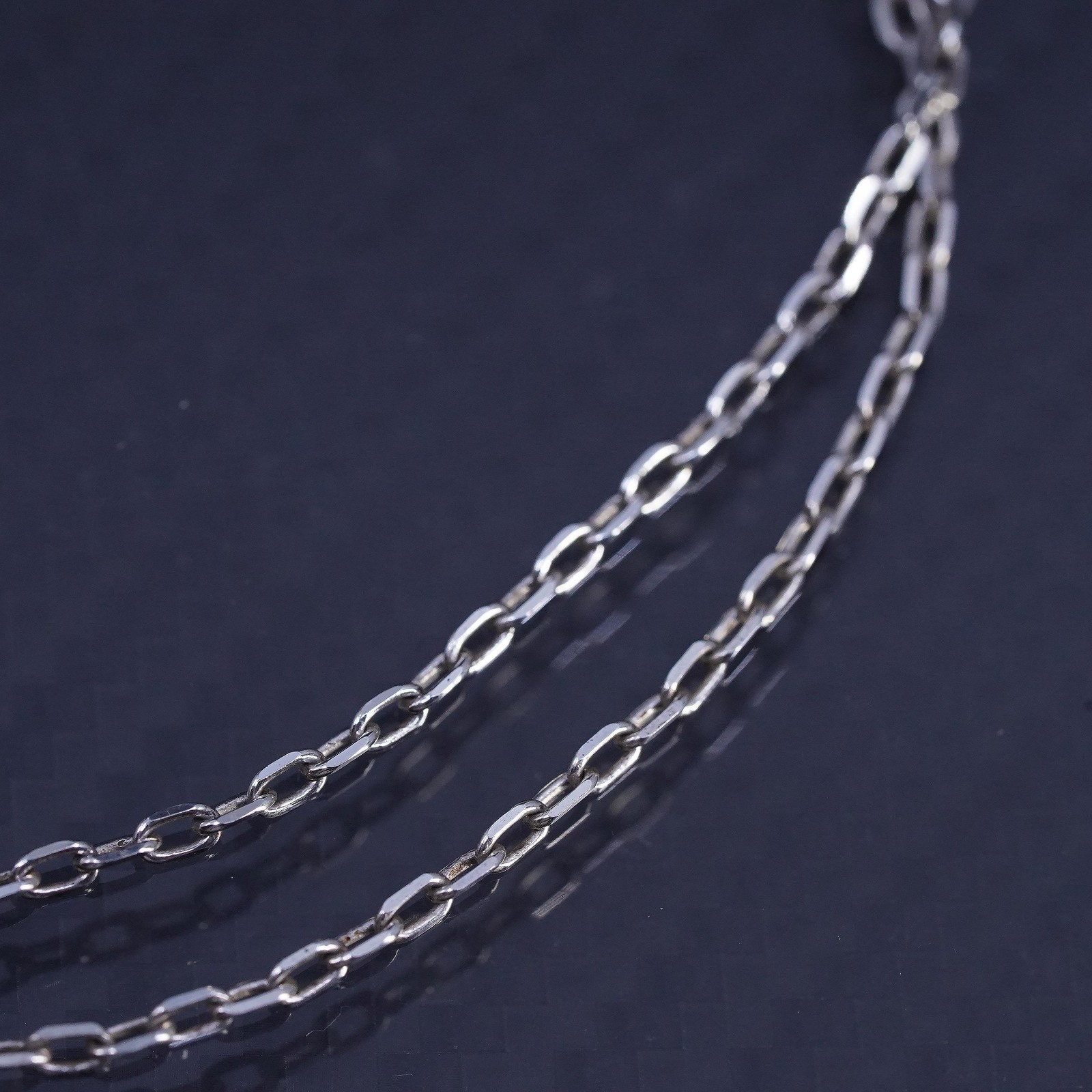 18”, vintage Designer Signed sterling silver 925 ribbed circle chain necklace