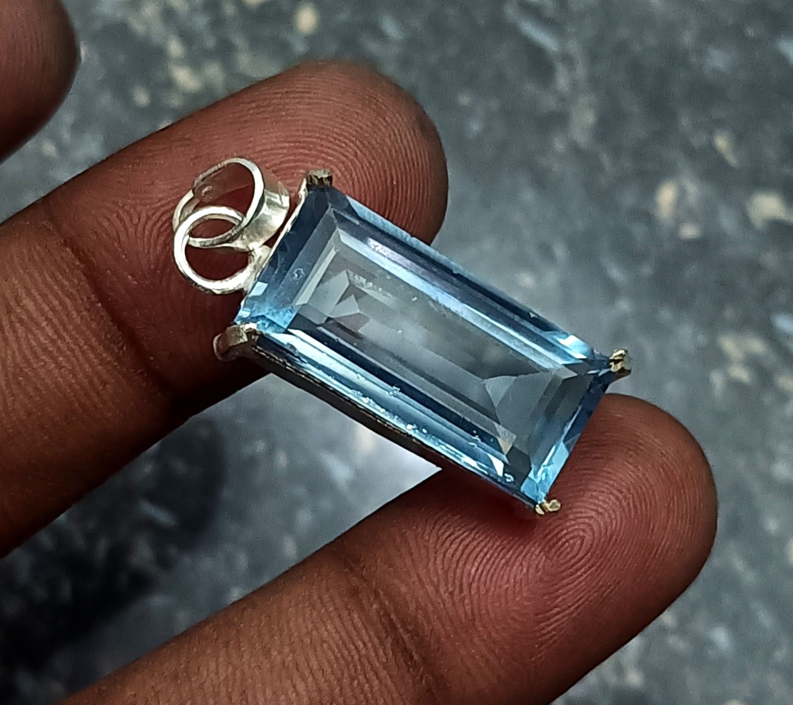 Luxury Santa Maria Blue Aquamarine Pendant 26 Ct Certified 925 Silver