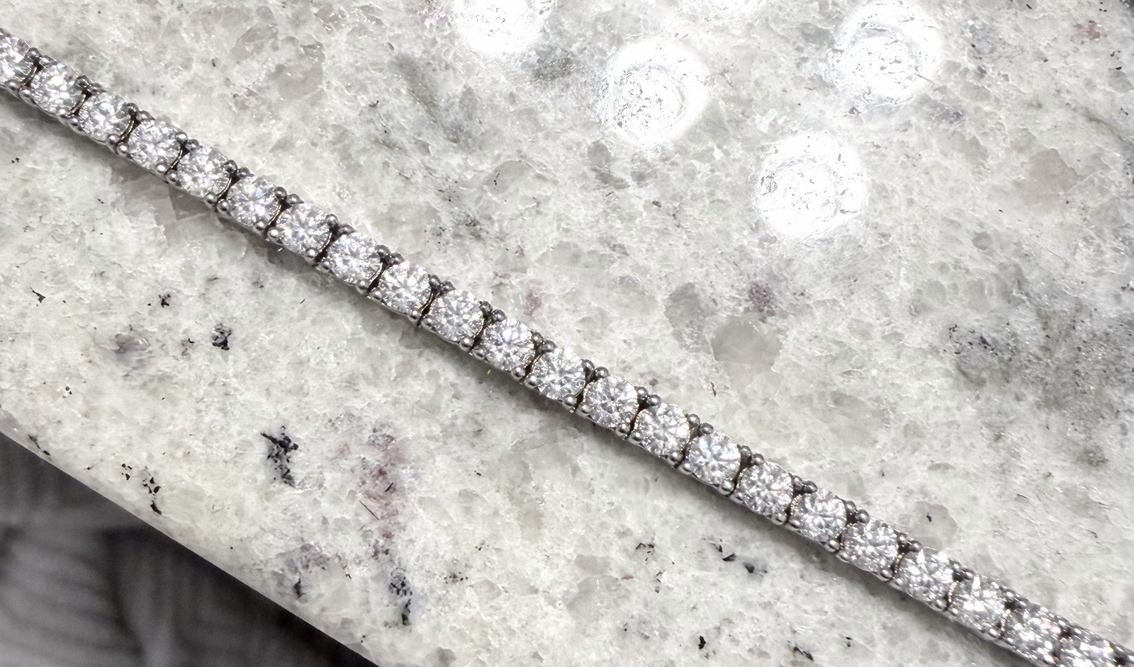 Silver Tone Tennis Necklace Round Clear Crystal Stones Prong Set Lobster Clasp