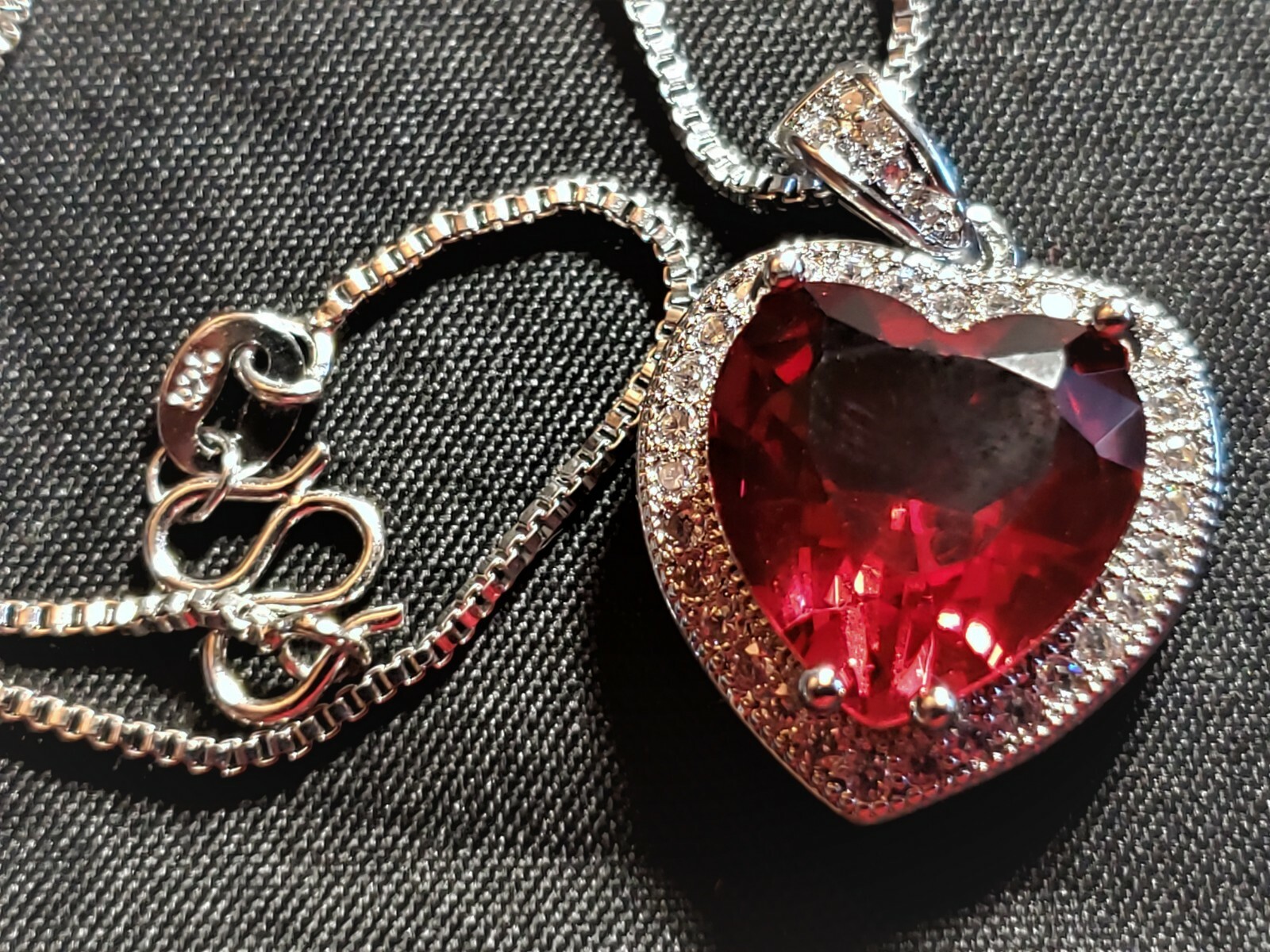 Mother’s Day Gift/Birthday Necklace Red Heart Shape Pendant surround Crystals