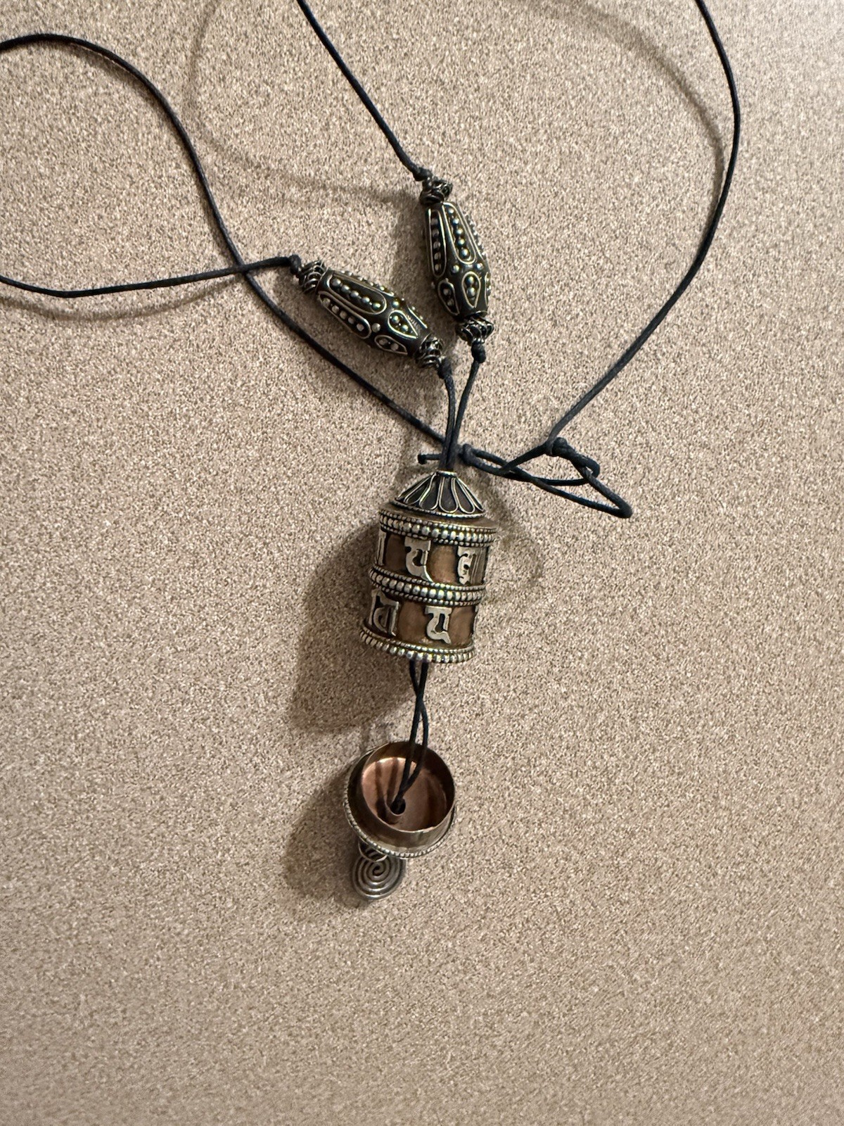 VTG Tibetan Prayer Wheel Pendant Necklace Om Mani Padme Hum